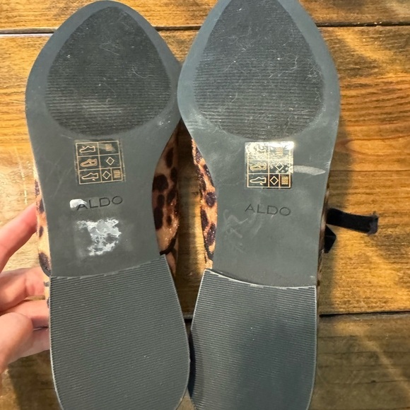 NWOT Aldo Lace Up Oxford Shoes in mixed print tiger/cheetah. Size 8 - Picture 7 of 9